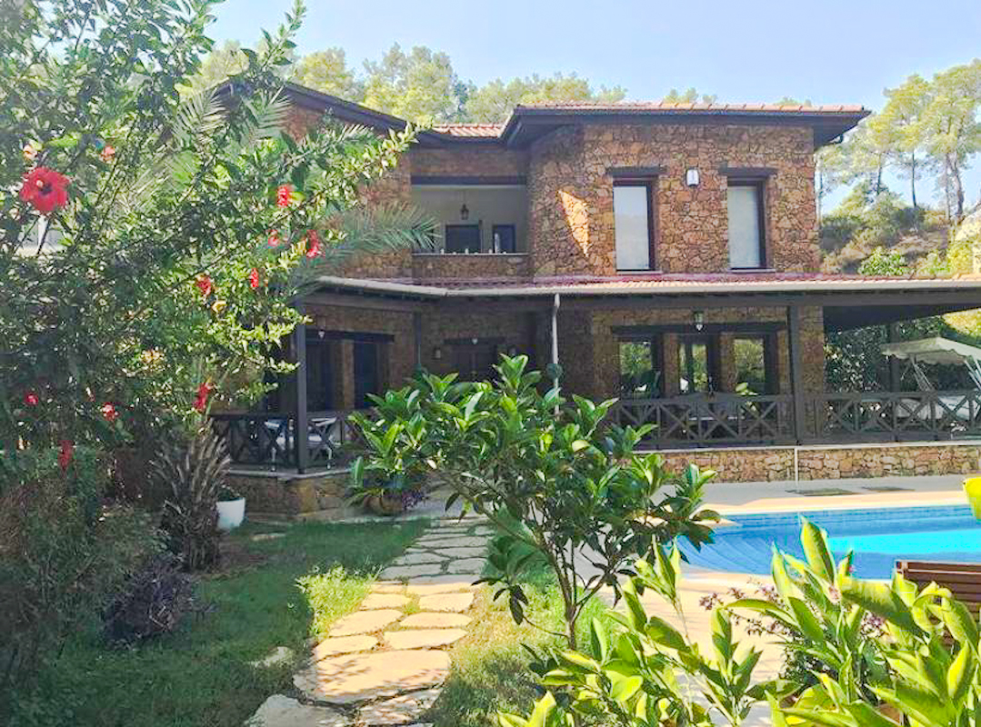 Sleep Up To 6 Delightful Villa For Rent In Gocek Forest