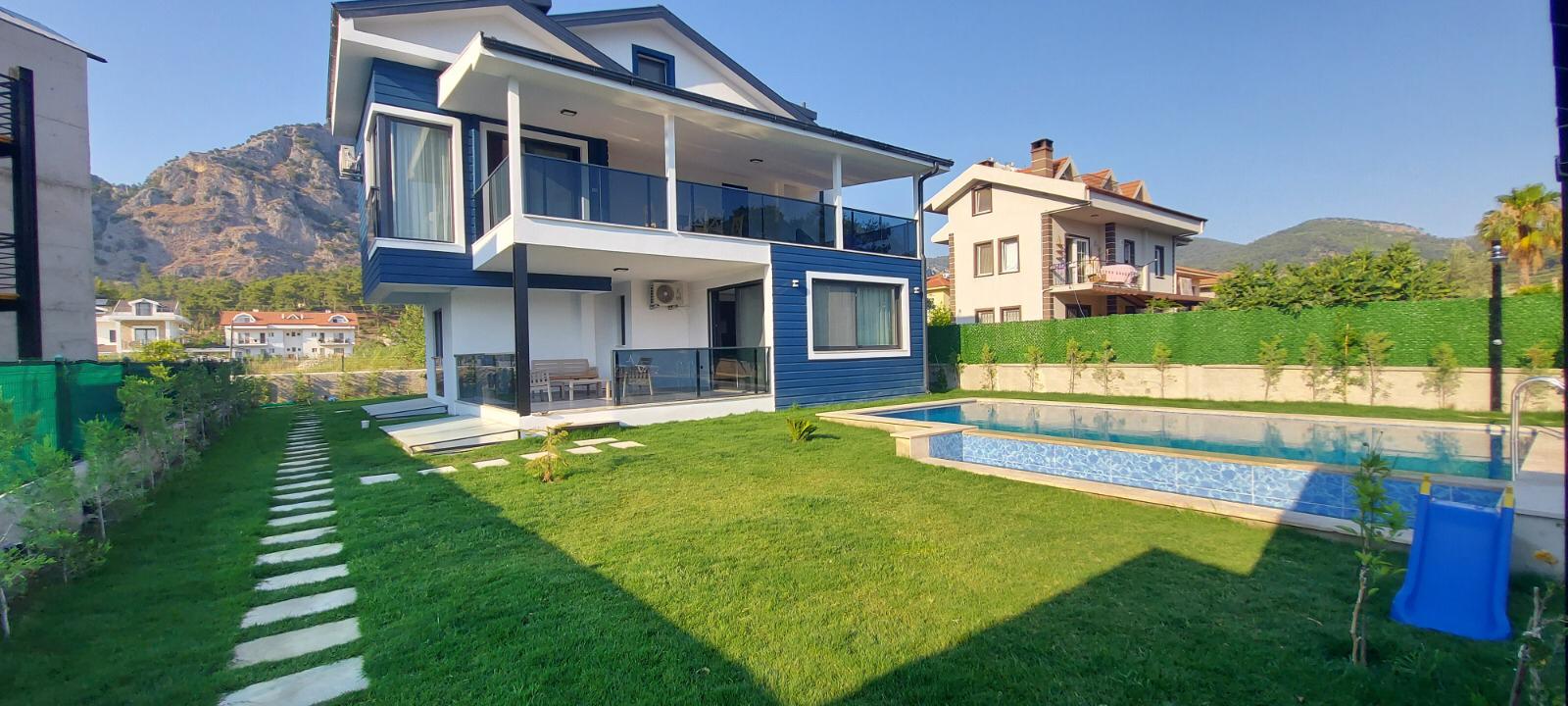 5 Bedroom Villa for Rent in Gocek. Private Garden and Pool