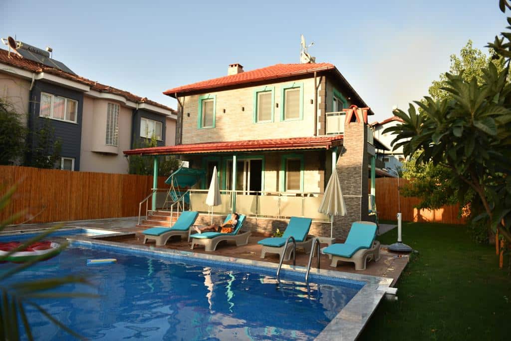 3 Bedroom Villa for Rent in Koycegiz with Conservative Style